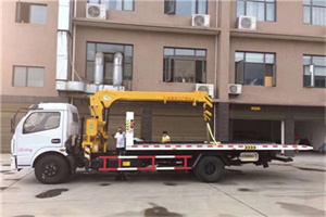 新华路附近汽车轮胎更换