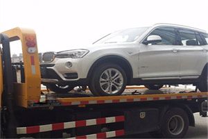 新华路拖车24小时服务电话